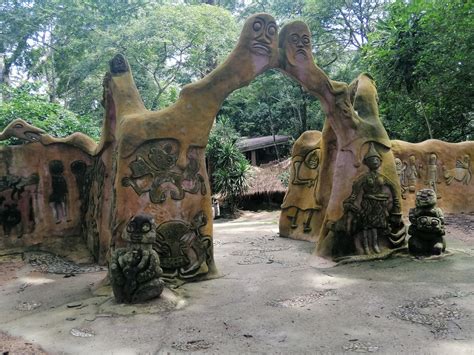 Osun-Osogbo Sacred Grove: Nơi Thánh Thiêng và Kết Nối Với Thiên Nhiên