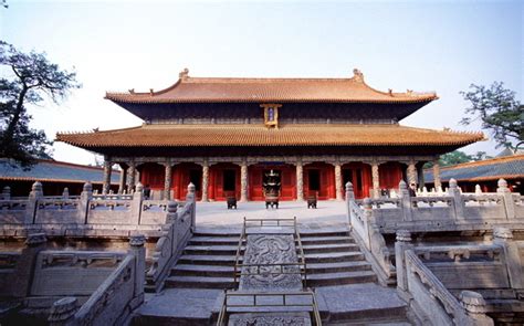  Templo de la Confuciana ¡Un Viaje a Través del Tiempo y la Sabiduría!